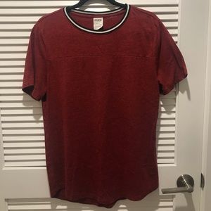 Victoria’s Secret PINK t-shirt